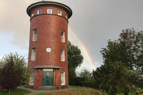 Turm mit Regenbogen - A. Knauth